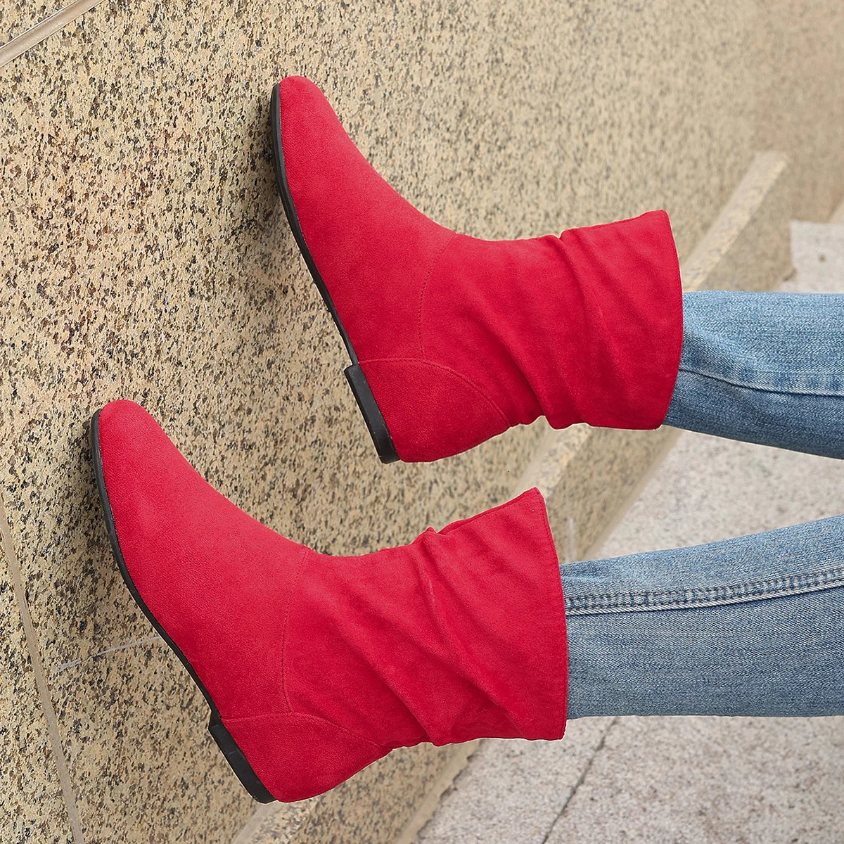 One-step womens nude boots fashionable and casual stacked elastic flat low-tube womens boots pleated solid color round head 250805