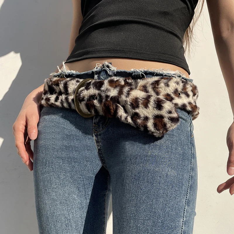Darlingaga Vintage Leopard Patterned Faux Fur Waistband Womens Fashion Eyelet Belt All Match 2025 Accessories Sashes Chic 250730