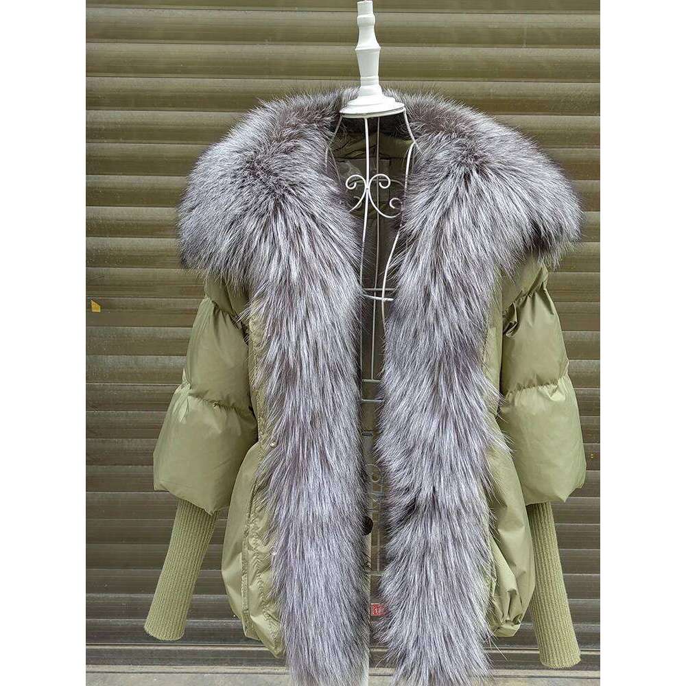New Winter Jacket White Duck Down Coat With Knit Sleeve Fashion Women Coats Super Large Real Fur Collar 250806