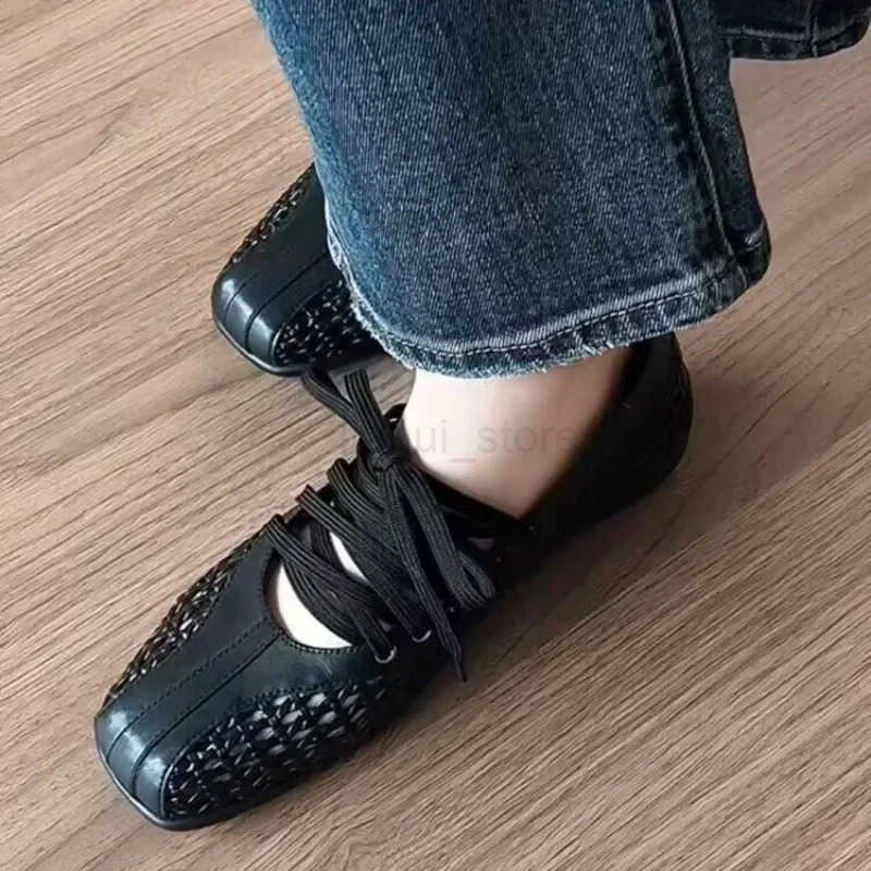 2025 New Mesh Flats Sandals Women Ballet Shoes Mary Janes Square Toe Hollow Loafers Shoes Summer Shallow Casual Sneakers M250806