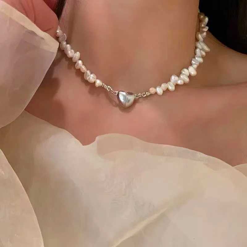 2022 Korean Fashion Pearl Chain Choker Necklace for Women Girls Trend Jewelry Heart Pendant Necklace for Bridal Engagement Y250805