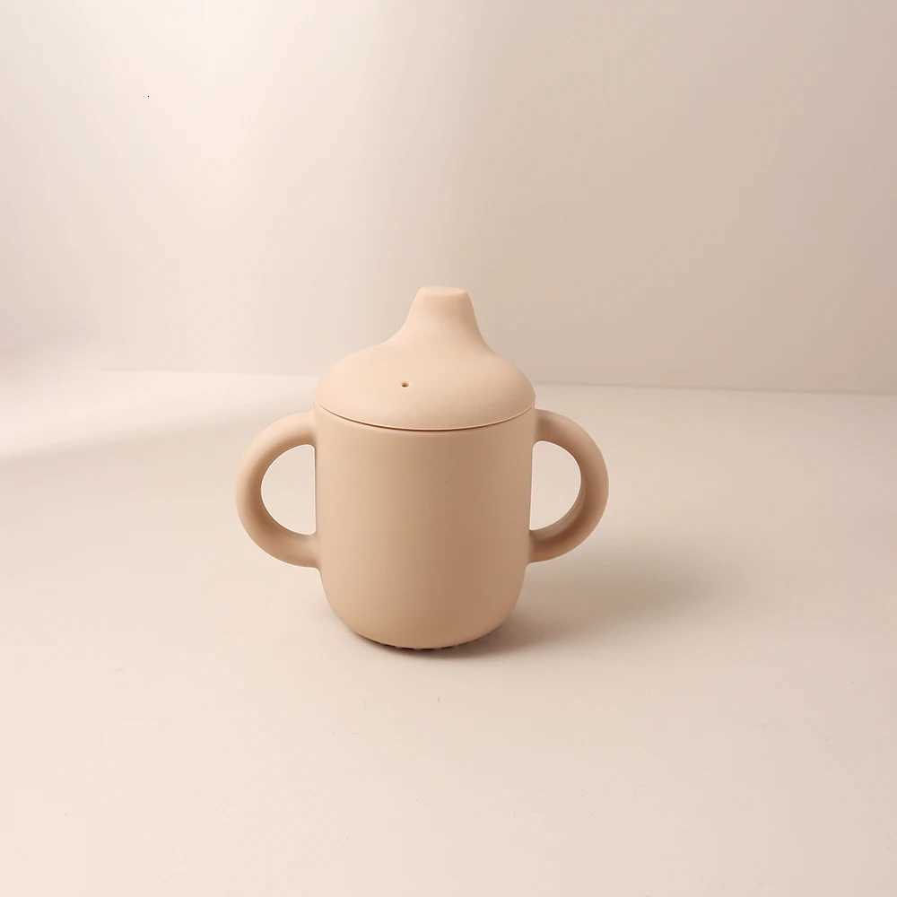 180ML Baby Silicone Sippy Cup BPA-Free Portable Feeding Cup Portable Learning Hand Shank Drinking Water Training Cups X250806