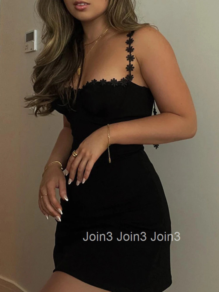 Causal Lace Flower Shoulder Strap Low-cut Mini Dress Women Solid Color Skinny Dress Elegant Club Party Vestidos