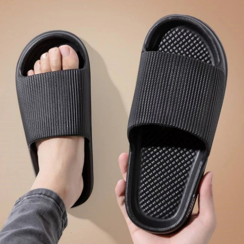 Female home Slippers indoor guest spring summer non-slip silent no smelly feet couple bathroom bath male 250731