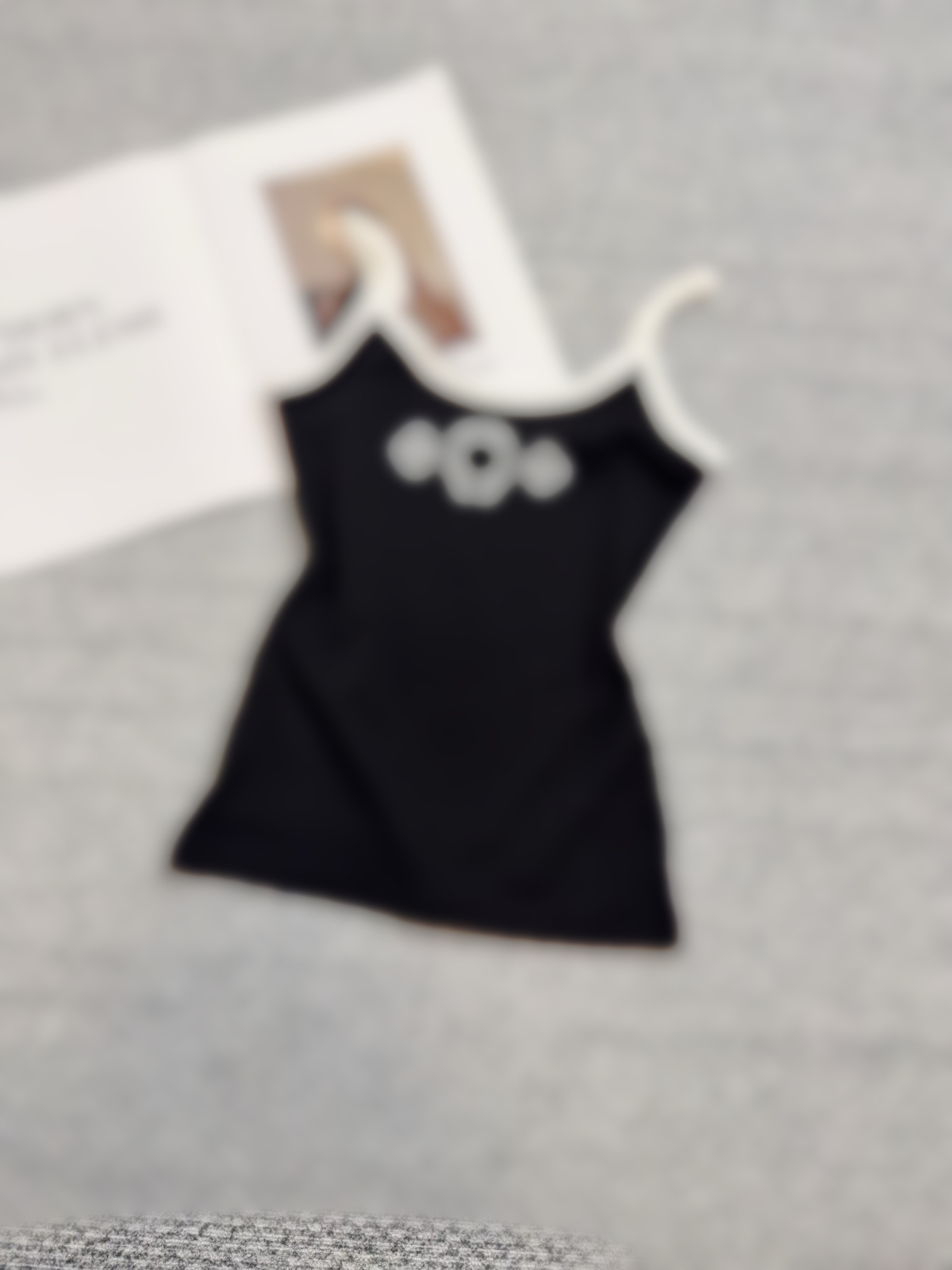 25SS womens TANKS TOP T SHIRT camis New Summer Lapel Neck Short Sleeve Fashion Designer Brand Same Style Dress C0718