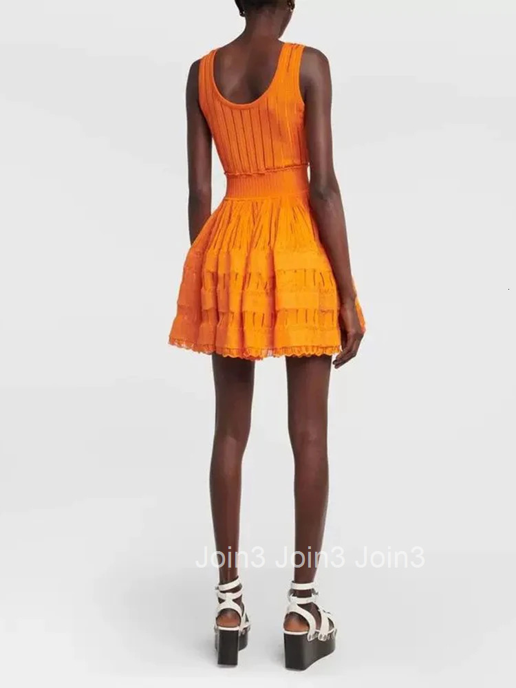 Temperament lace pleated A-line womens dress temperament elegant stretch Slim knit dress spring new