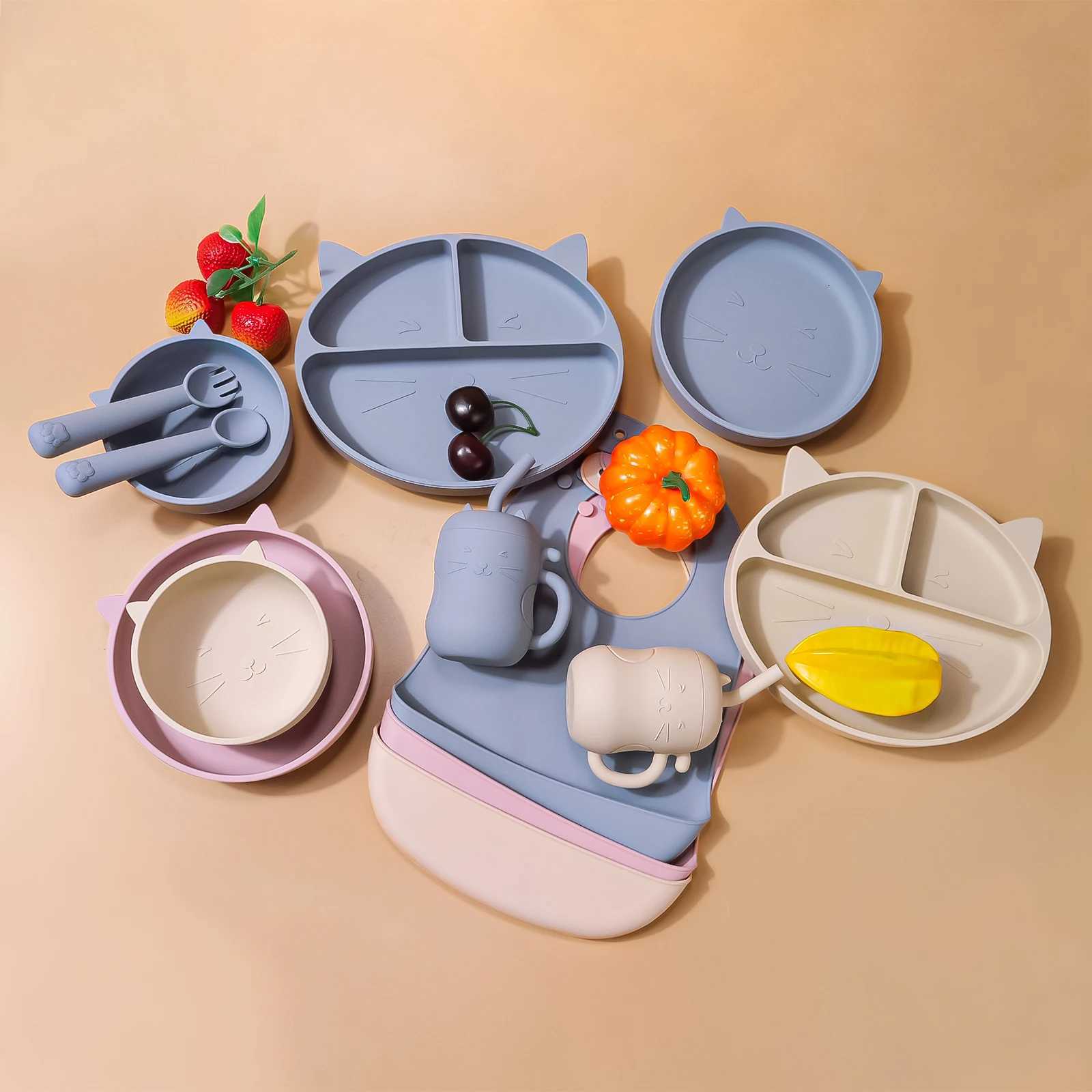 7Pcs/set Baby Silicone Plate Spoon Set Baby Feeding Silicone Bowl Baby Dishes BPA Free Silicone Portable Tableware for Children X250806