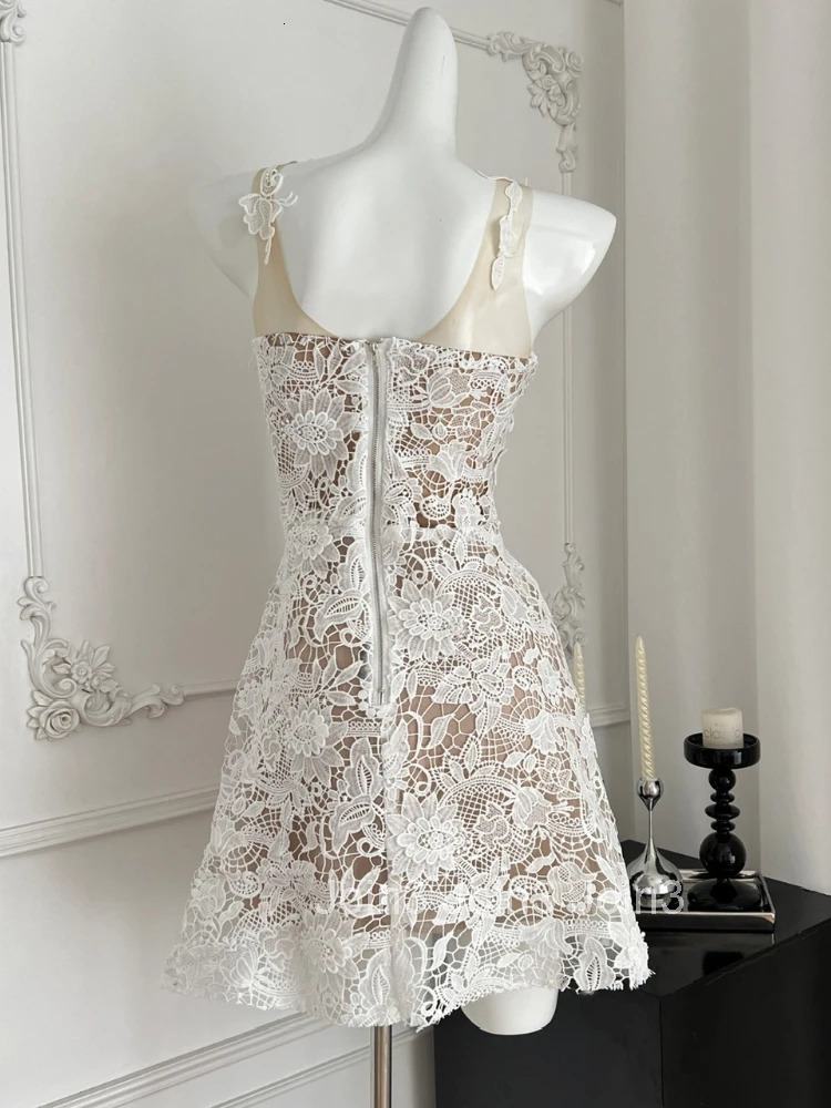 Summer Sleeveless Lace Dress Women Elegant Spaghetti Strap Slim Fit Floral Lace Party Dress Sexy Chic Casual Dress Outfit