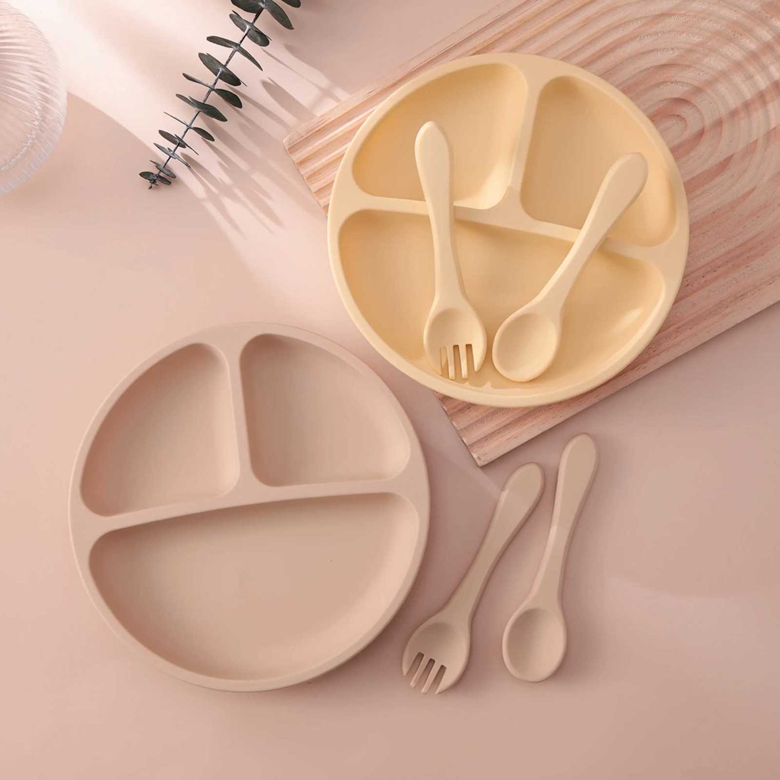 4PCS Silicone Baby Feeding Set Suction Plate BPA Free Training Tableware Dish Bowl Gift Set With Silicone Spoon Fork Baby Supplies X250806