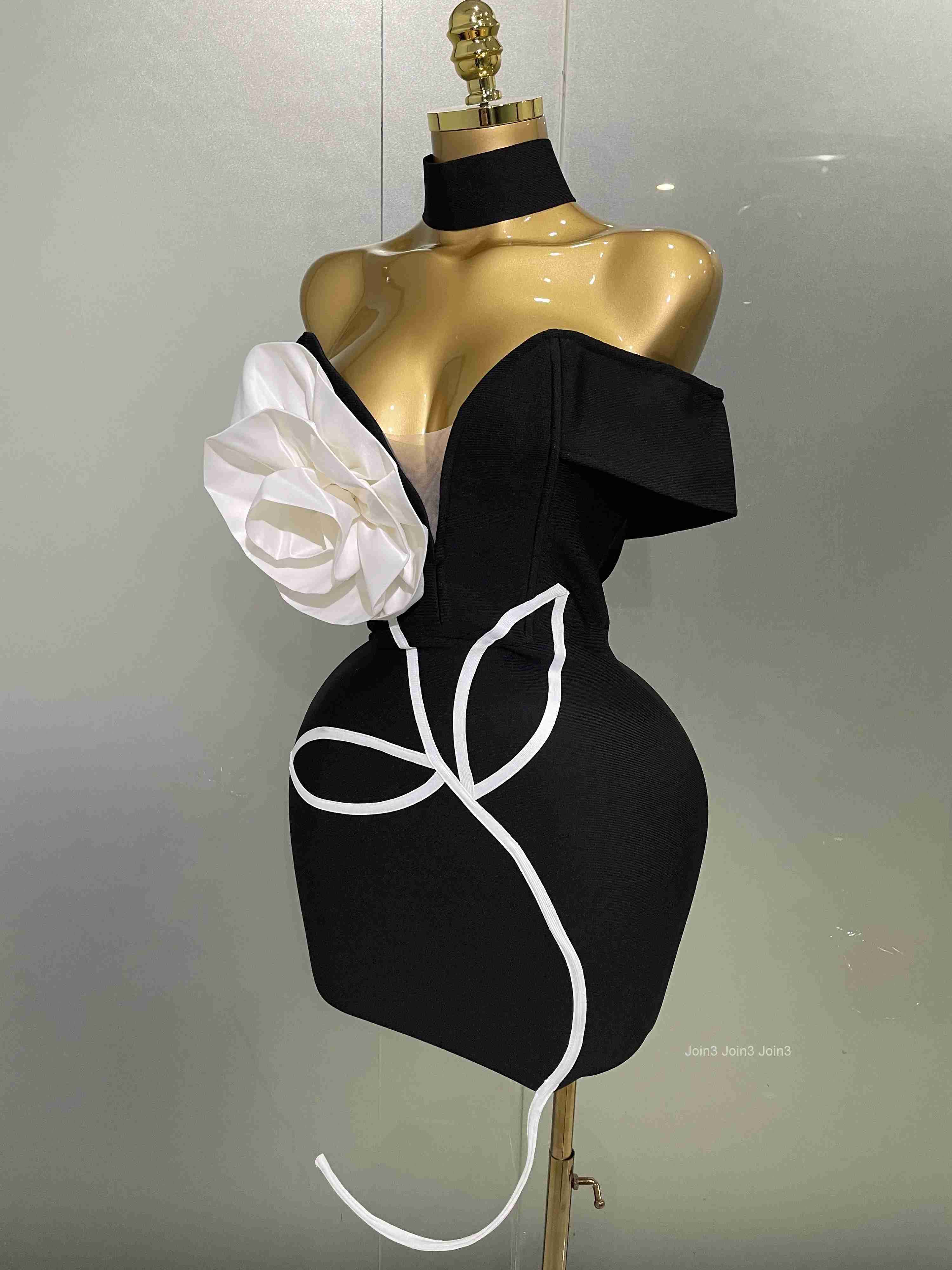Women New Sexy Off Shoulder White Flower Black Mini Bodycon Bandage Dress Luxury Celebrity Evening Club Elegant Party Gowns