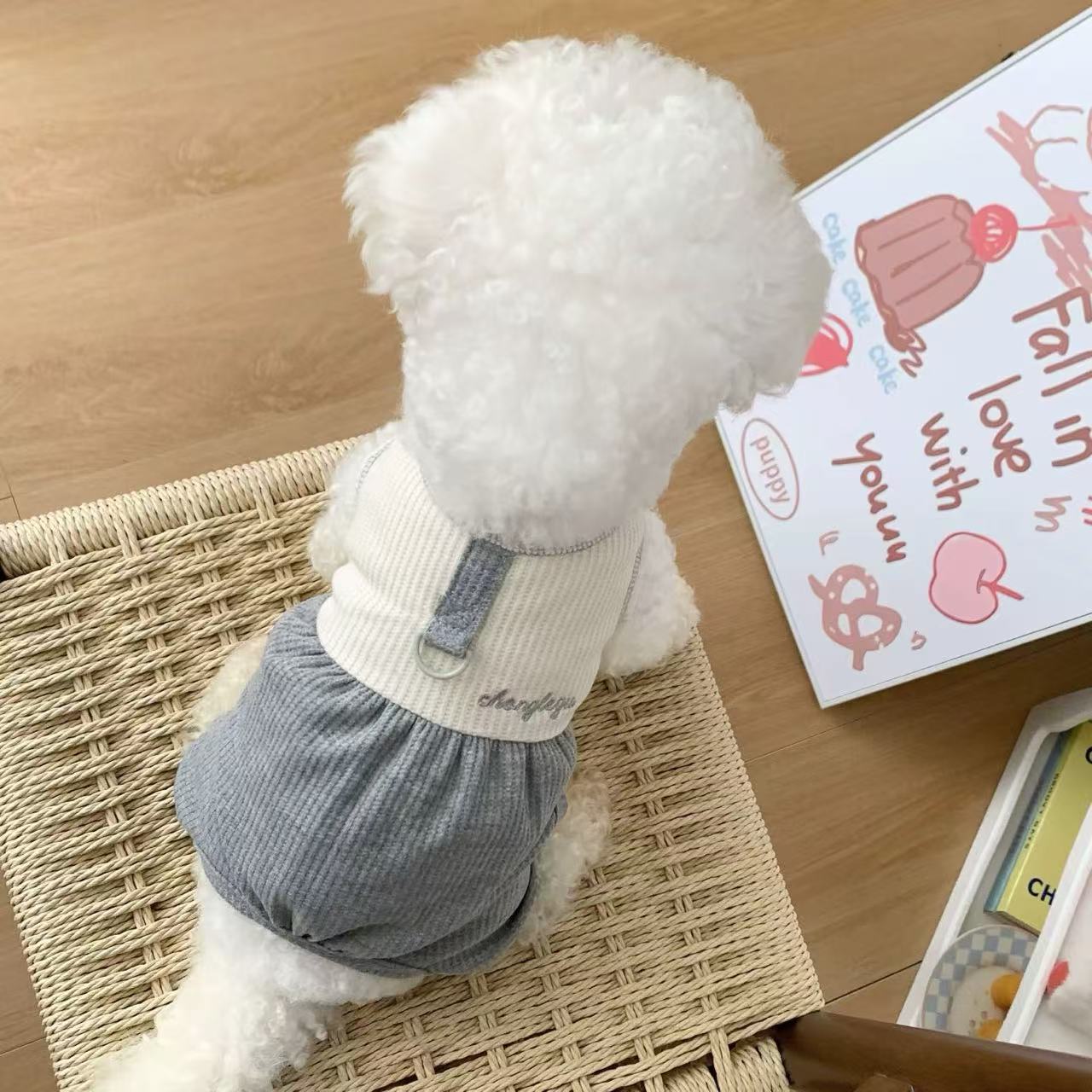 T911 Dog clothes summer spring and summer thin breathable four-legged clothes pet cat small dog Teddy Bichon Pomeranian