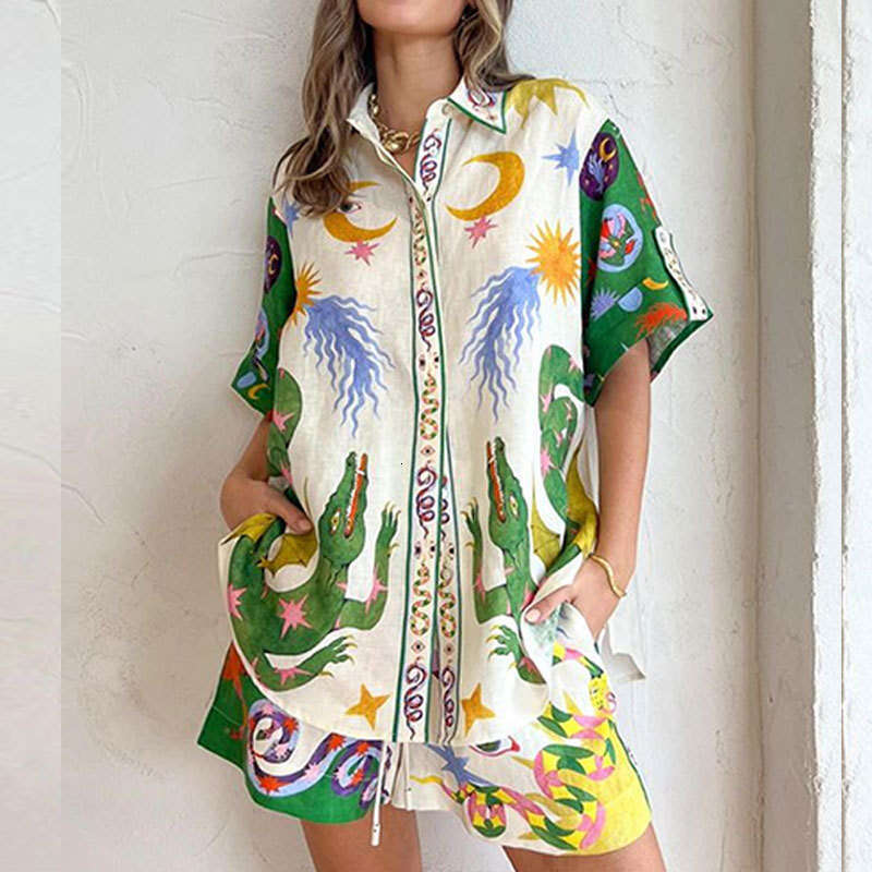 New Women's Elegant Printed Three-Quarter Sleeve Shorts Casual Fashion Set Two-Piece B5