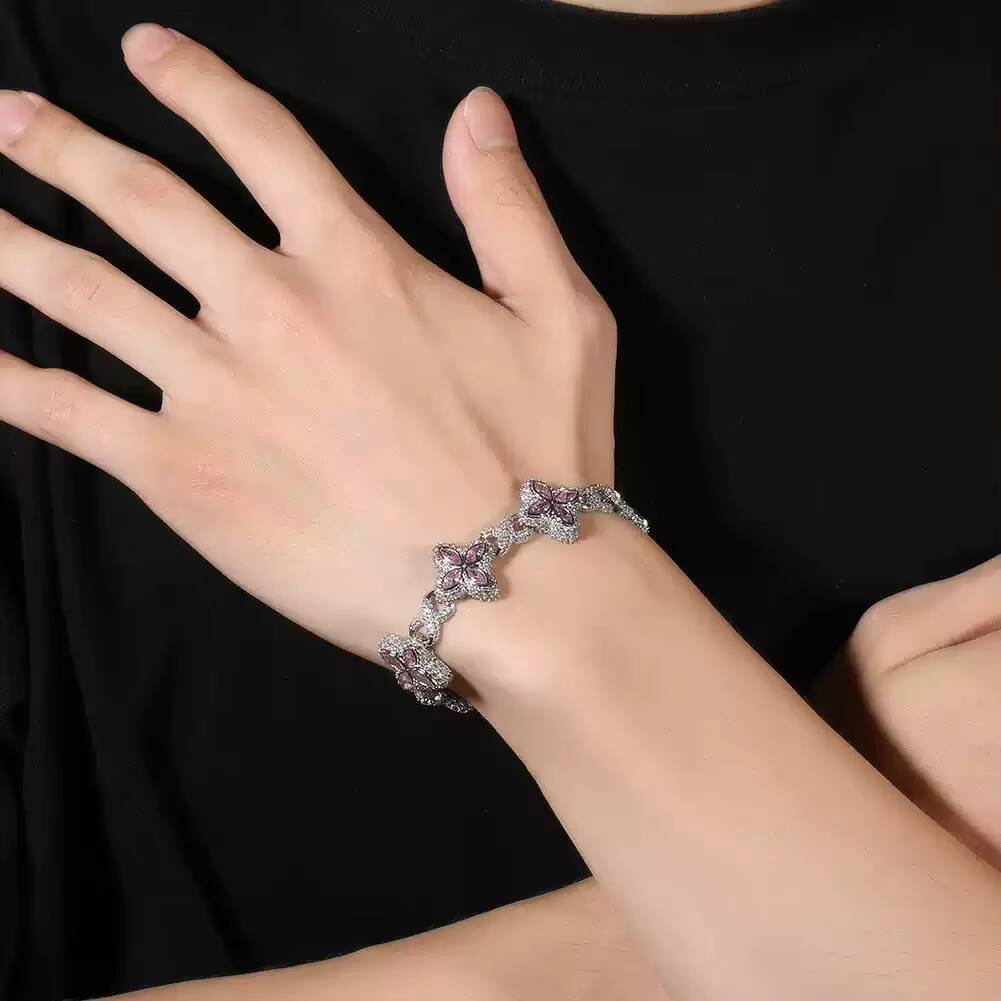 VOAINO Hip-hop Rap Infinite Four-leaf Clover Bracelet Cool Hipster Handsome Gold Set With Colored Lab Grown Diamonds Bracelet