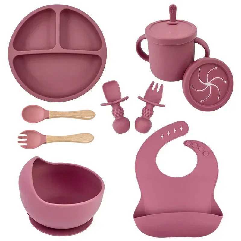 Food Grade Silicone Child Dish Set Baby Feeding Bowl Suction Plate Straw Cup Wooden Spoon Fork for Kids Tableware Toddler Dishes X250806
