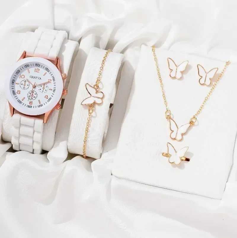 5PCS Set Luxury Women Ring Necklace Earrings Rhinestone Fashion Wrist Female Casual Ladies Bracelet Set Clock W250806