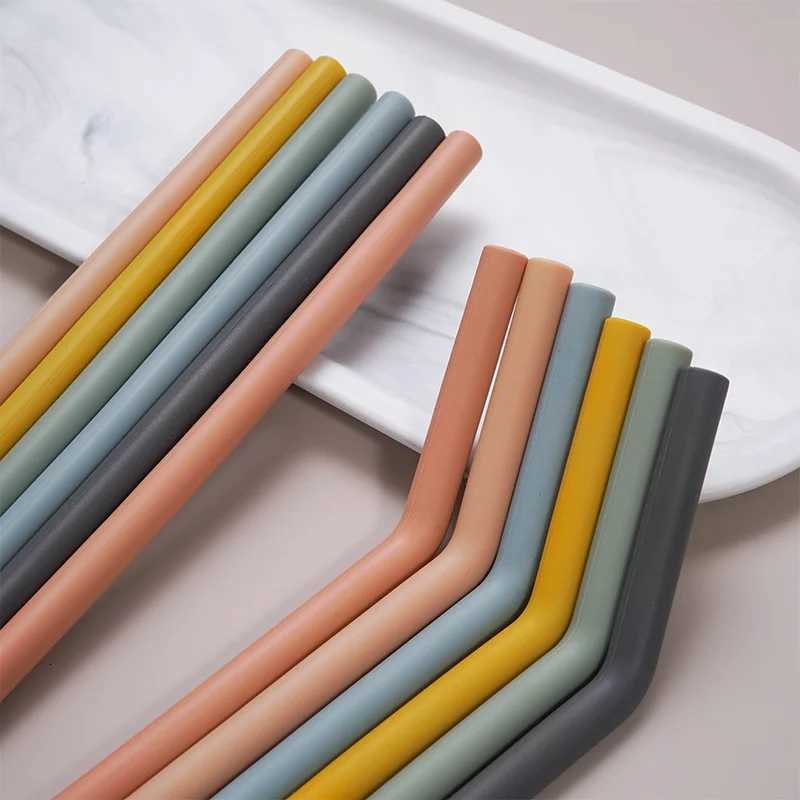 Baby Feeding Solid Color Reusable Silicone Straws Baby Food Grade Flexible Bent Straight Drinking Cup Straws for Children Party Bar X250806