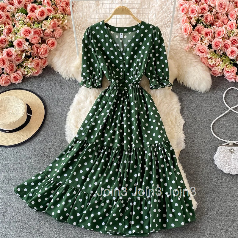 Vintage Elegant Pleated v neck Short Sleeve Dot Dress A-line Fashion Spring summer Beach Vestidos Women Dresses
