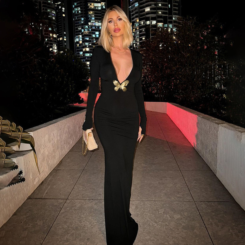 2025 European and American style summer new women's S solid color deep V high waist mermaid fashion dress elegant dress wholesale new designer dr