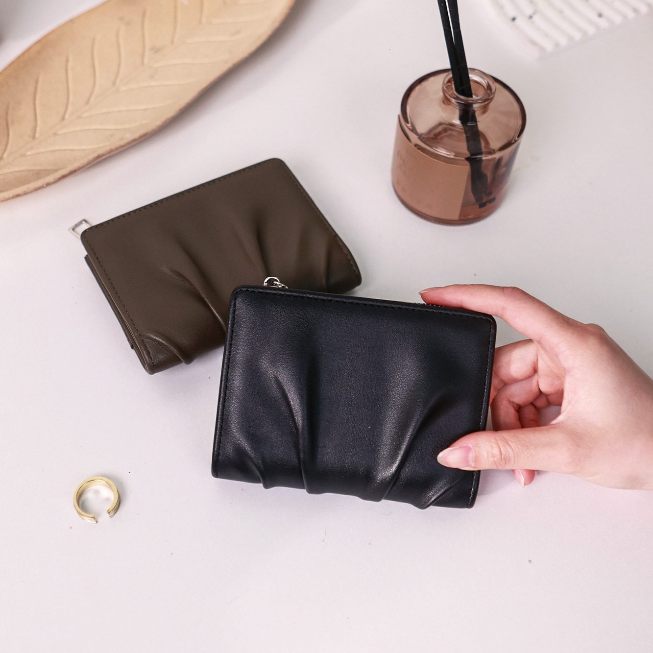 New Wallet Short Korean Style Pleated Design Women's Solid Color Simple Multi-Card Slot Coin Card Holder for Women