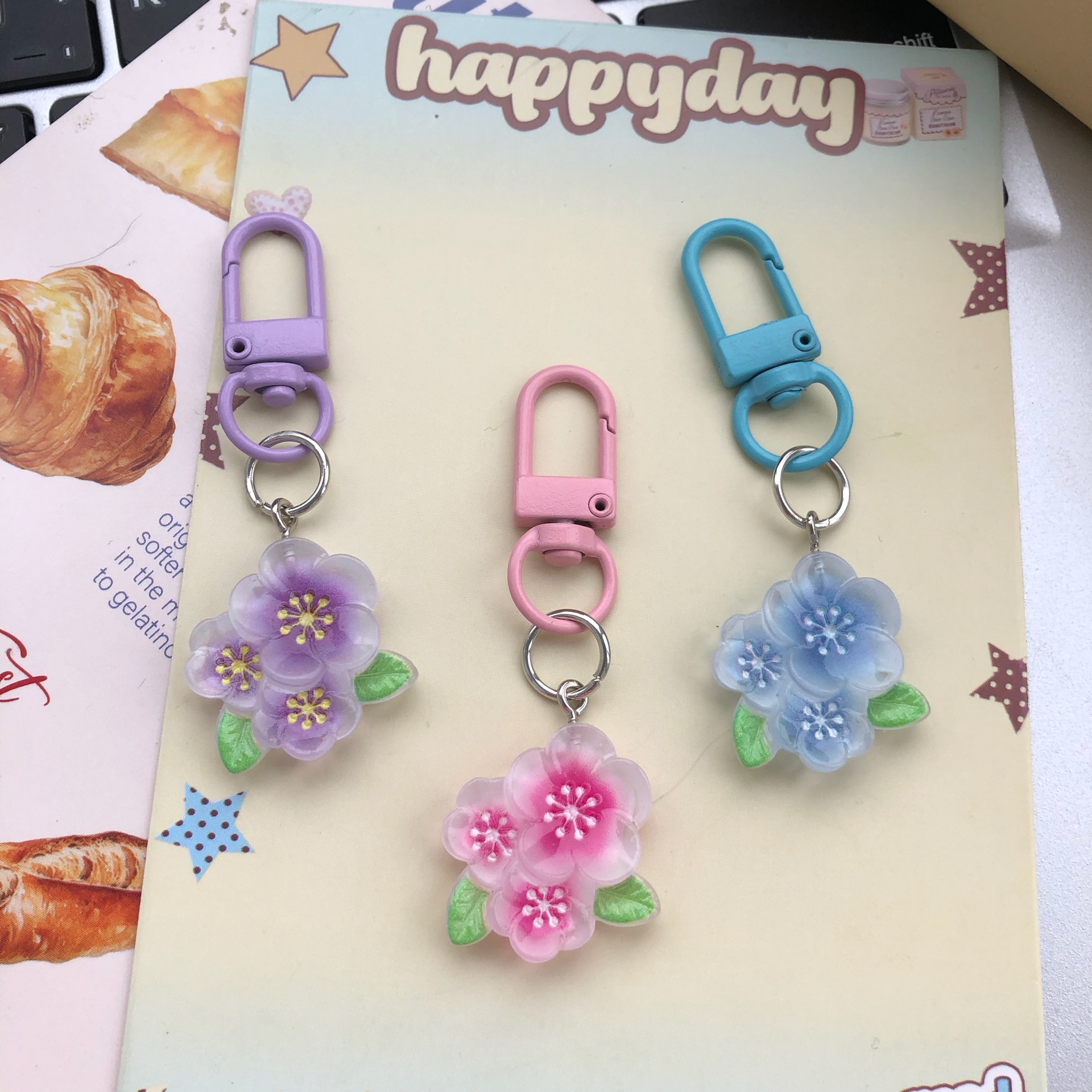 Colorful luminous three peach blossom keychain cute best friend student gift stall promotion gift pendant bag accessories