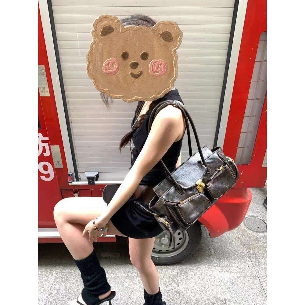 Designer Bag Tote bag Shoulder bag New High End Style Trendy Handbag Motorcycle Hobo Fashionable Commuter Large Capacity Versatile Autumn Winter