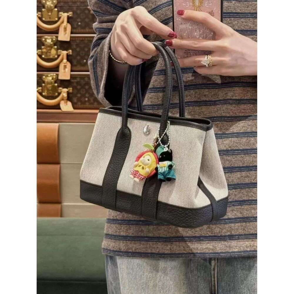 Designer Bag Tote Shoulder Bag New Color Block Canvas Garden For Women Commuter Versatile Tote Large Capacity Casual Niche Handbag