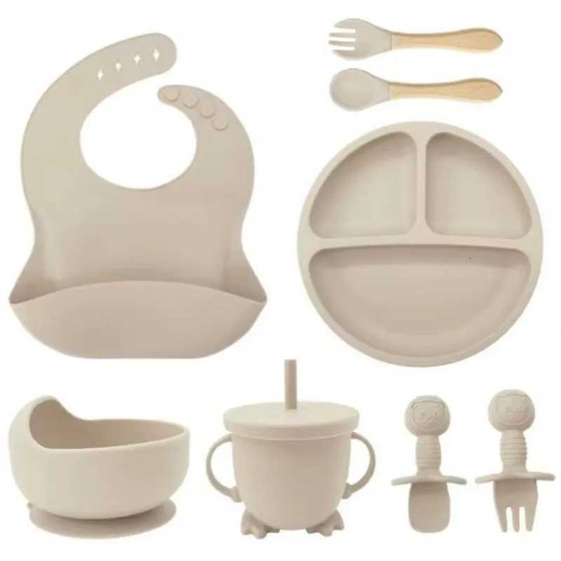 6/8-piece Silicone Baby Tableware Set Childrens Dishes Set with Suction Cups Forks Spoons Bibs Straws Cups Mother and Baby Supplies X250806