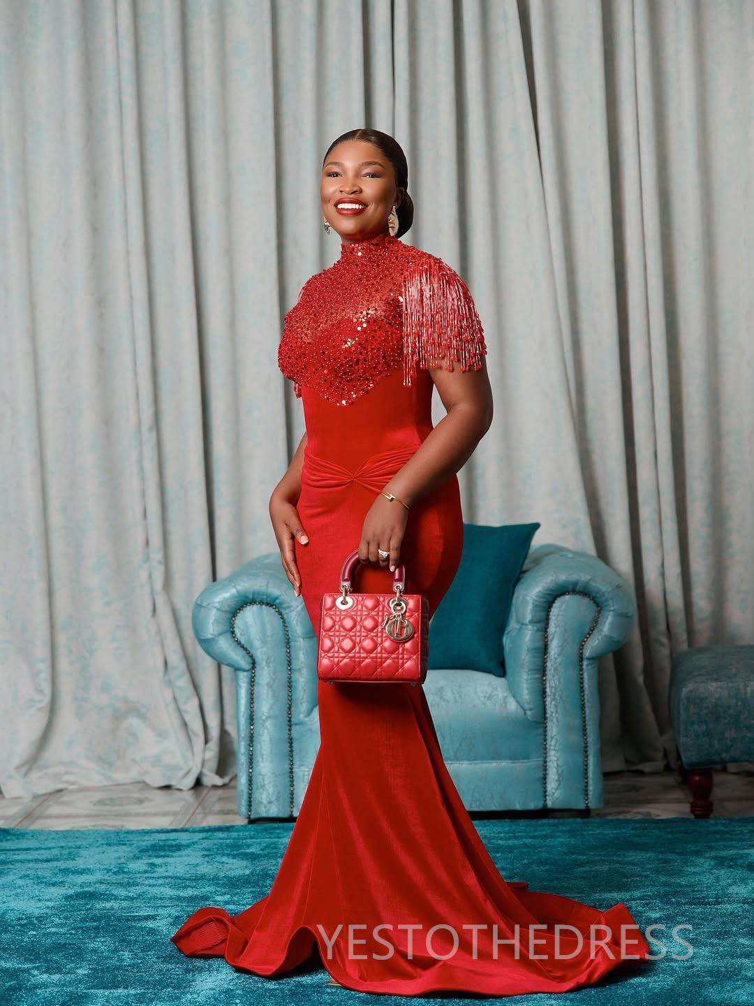 2025 Plus Size Red Velvet Prom Dress Evening Dresses Formal Gowns High Neck Gorgeous Beaded Sequined Lace Tassel Birthday Dress Second Reception Gowns