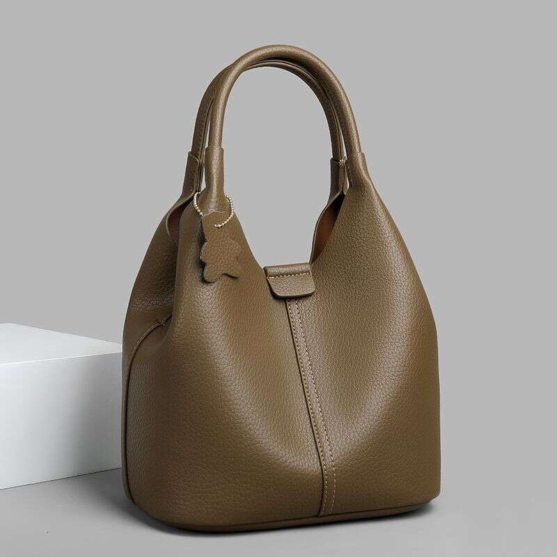 Women's New Soft Leather Medium Ladies Handbag Crossbody Bucket Fashion Versatile Basket Bag