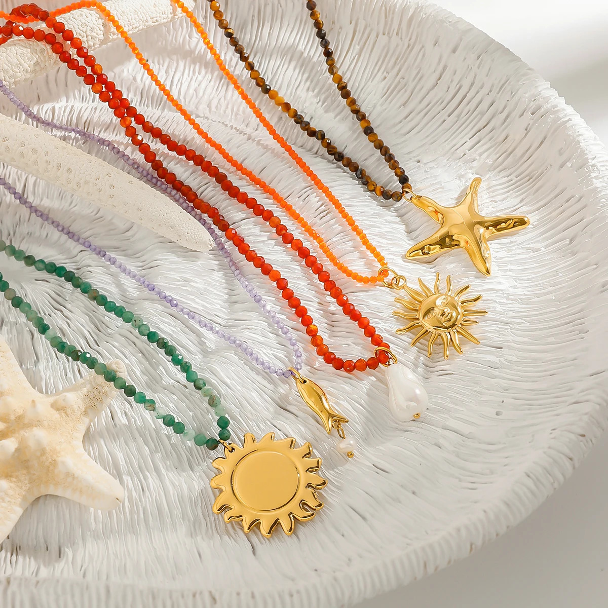 Uworld Beach Ocean Vacation Style 18K Gold Color Stainless Steel Sun Starfish Pendant Necklace Natural Stone Bead Necklace Women 250806