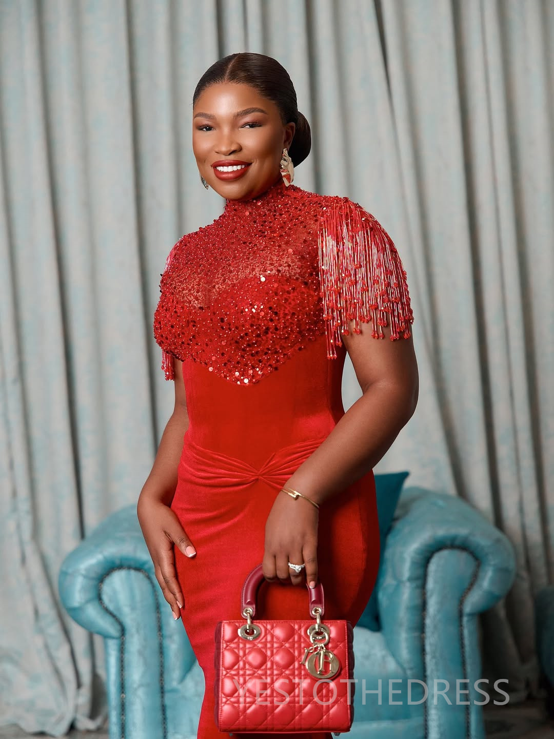 2025 Plus Size Red Velvet Prom Dress Evening Dresses Formal Gowns High Neck Gorgeous Beaded Sequined Lace Tassel Birthday Dress Second Reception Gowns