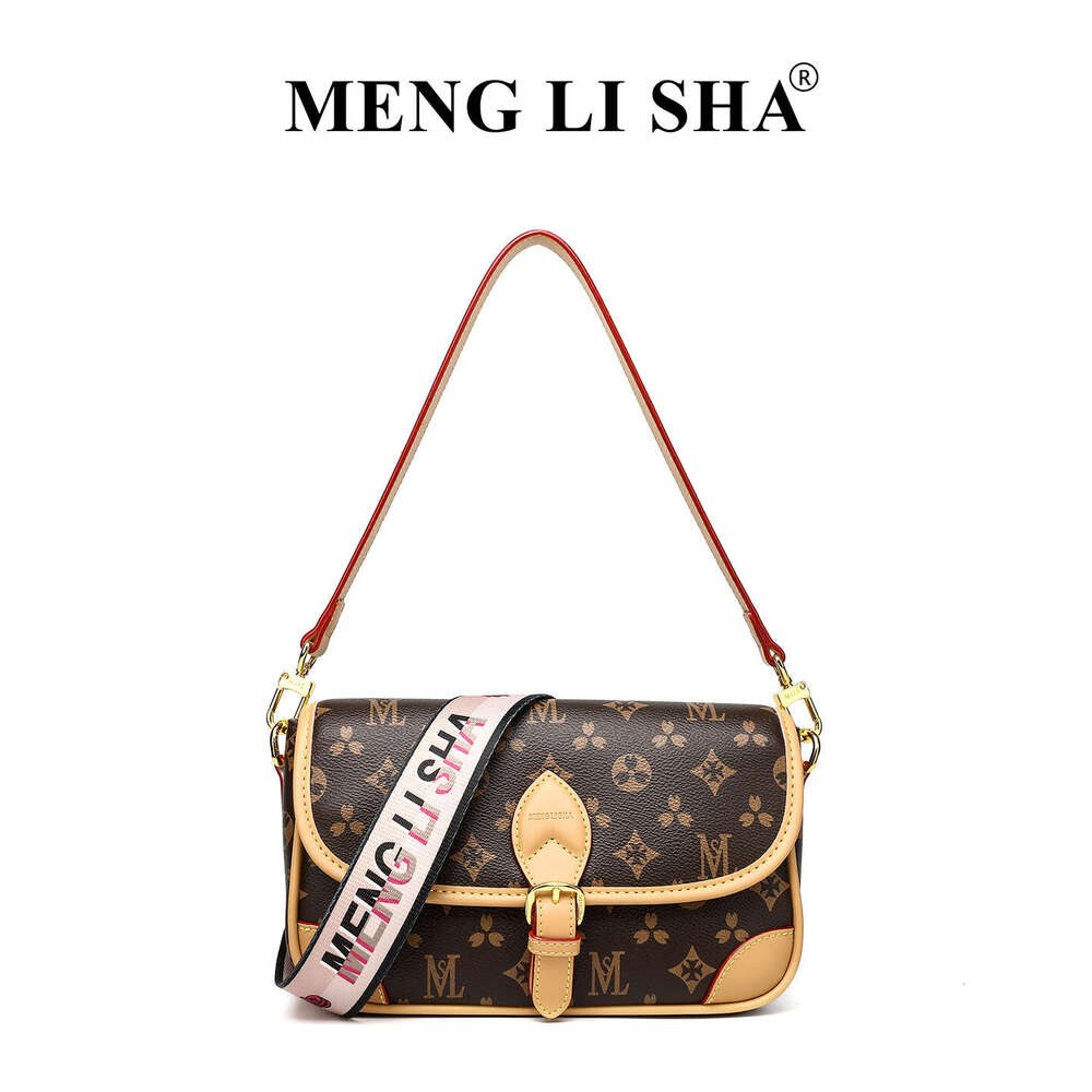 DHessentials 2025 Spring Summer New Luxury Simple Versatile Single Shoulder Crossbody Baguette Bag for Women Commuting Large Capacity Underarm Handbag