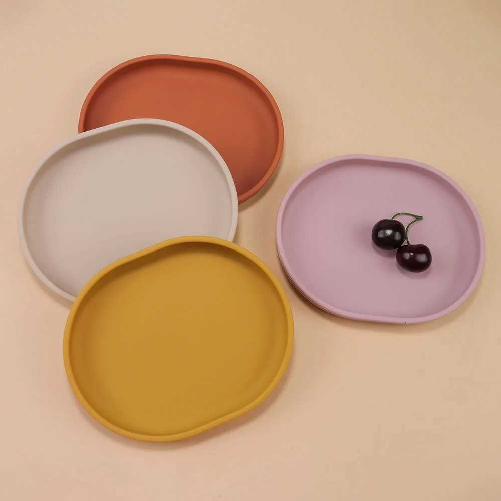 Baby Safe Silicone Dining Plate Suction Cartoon Children Dishes Feeding Toddler Training Tableware Retro Kids Smile Face Plate X2508061