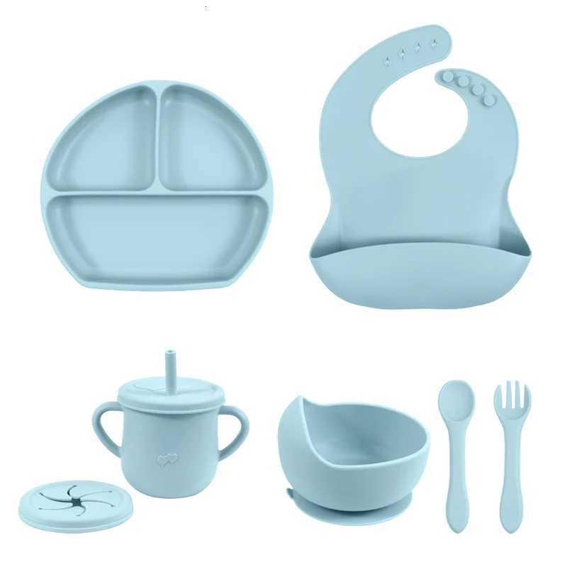 5PCS Silicone Dishes for Baby Feeding Set Sucker Bowl Plate Cup Bibs Spoon Fork Baby Safe Dining Plate Children Tableware X250806