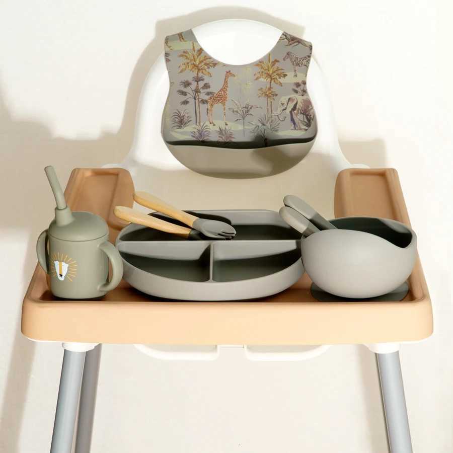 100% Food Grade Silicone Baby Items With Free Shipping Silicone Baby Cups Bowls Bibs Suction Dishes Utensils Sets X250806