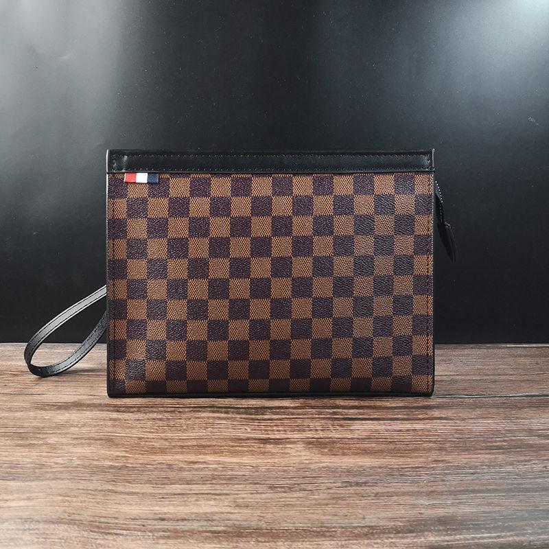 Luxury Men's Lightweight Handbag Free Shipping Designer Casual Business Phone Bag New Fashion Small Square Bag Casual Tablet Computer Bag