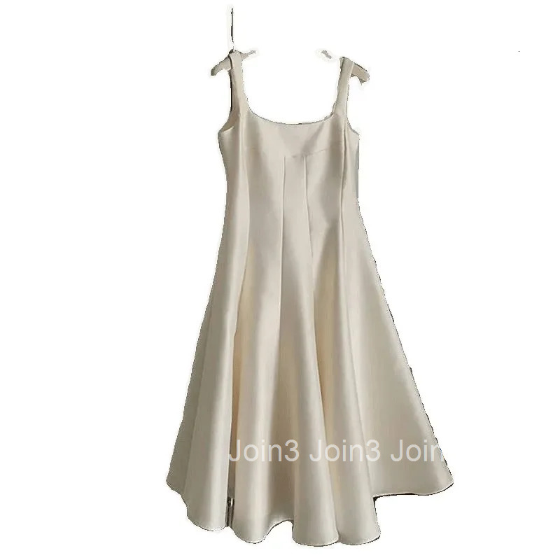 Summer Hepburn Style Gown with Waist-Cinching Gentle Satin Sheen Strapless Midi Dress Ball Dress Feminine And Elegant