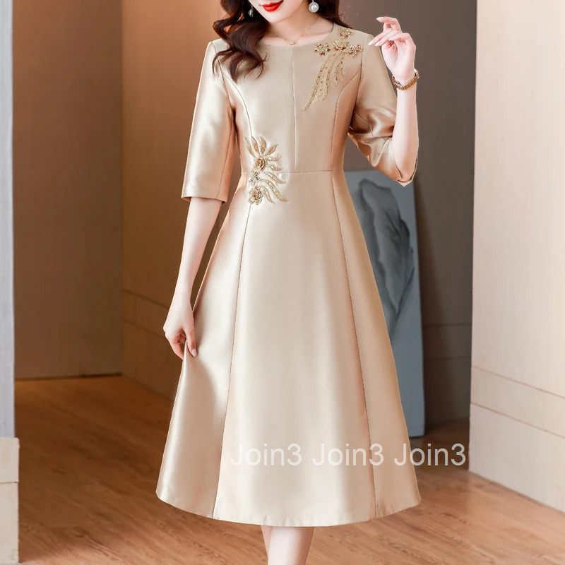 Luxury Satin Womens Dress Summer New Vintage Flower Embroidered Beads Round Neck A-Line Midi Elegant Wedding Party Dresses J103