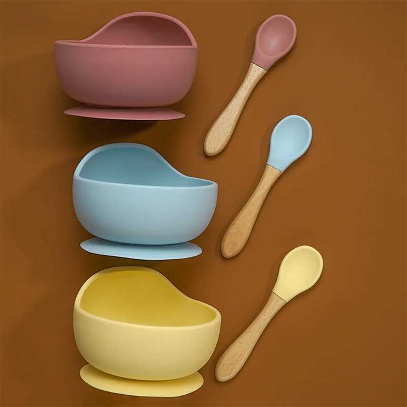 22colors! 1set Silicone Baby Feeding Bowl Set Baby Learning Dishes Suction Bowl Set with Non-Slip Wooden Spoon X250806
