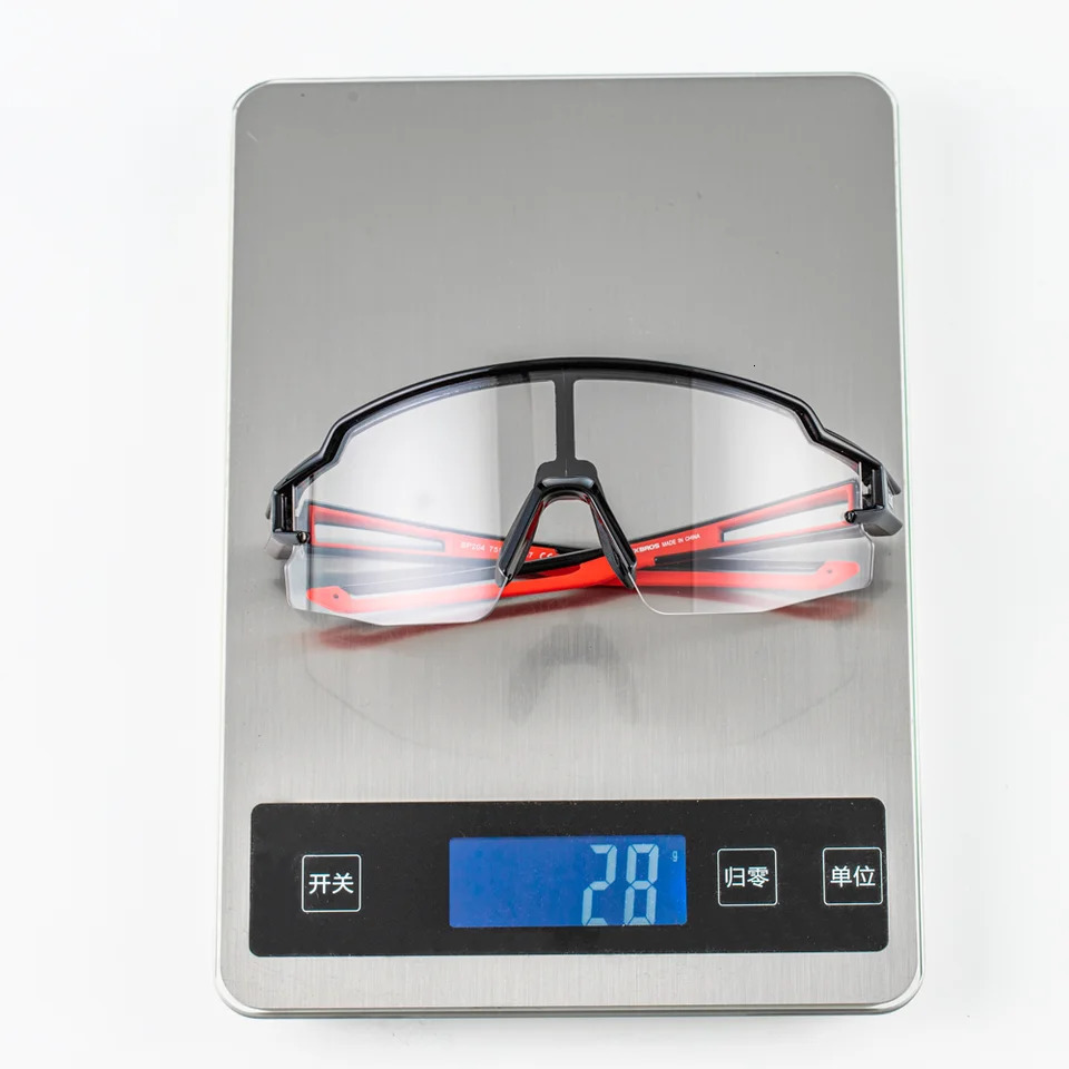 ROCKBROS Cycling Glasses Pochromic Eye Protecting Eyewear Goggles Windproof Bicycle Outdoor Sports Sunglasses 250806