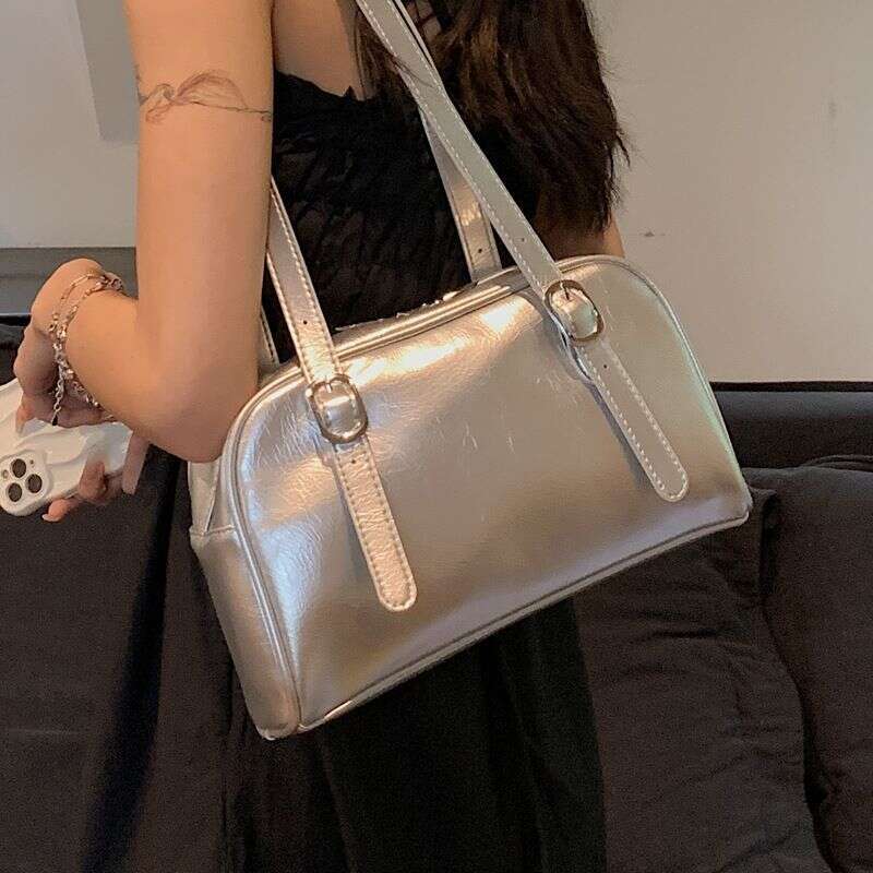 This Year's Popular Bag New Trendy Fashion Solid Color High-end Shoulder female large-capacity commuter tote bag