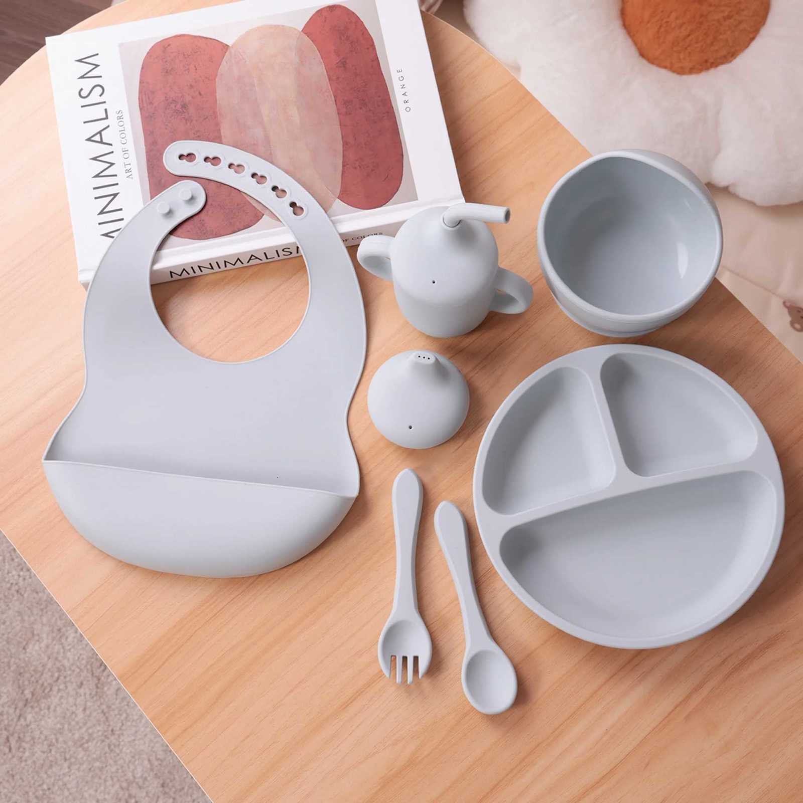 6PCS Silicone Feeding Set for Kids Color Divided Plates Sippy Cup Training Eating Cutlery Strong Suction Bowl BPA Free Tableware Set X250806