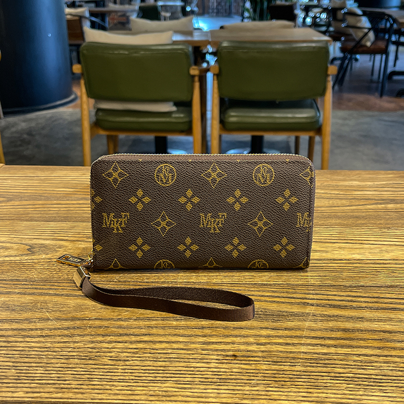 MKF designer bag free shipping Light luxury casual wallet zipper long soft handbag multifunctional versatile vintage card bag for men and women