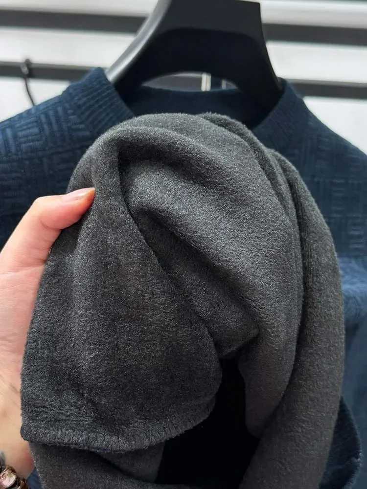 High-Quality Luxury Autumn Winter Brand Men Round Neck Sweater Plush Fashion Casual Jacquard Designer Pullover New Knitwear Top W250806