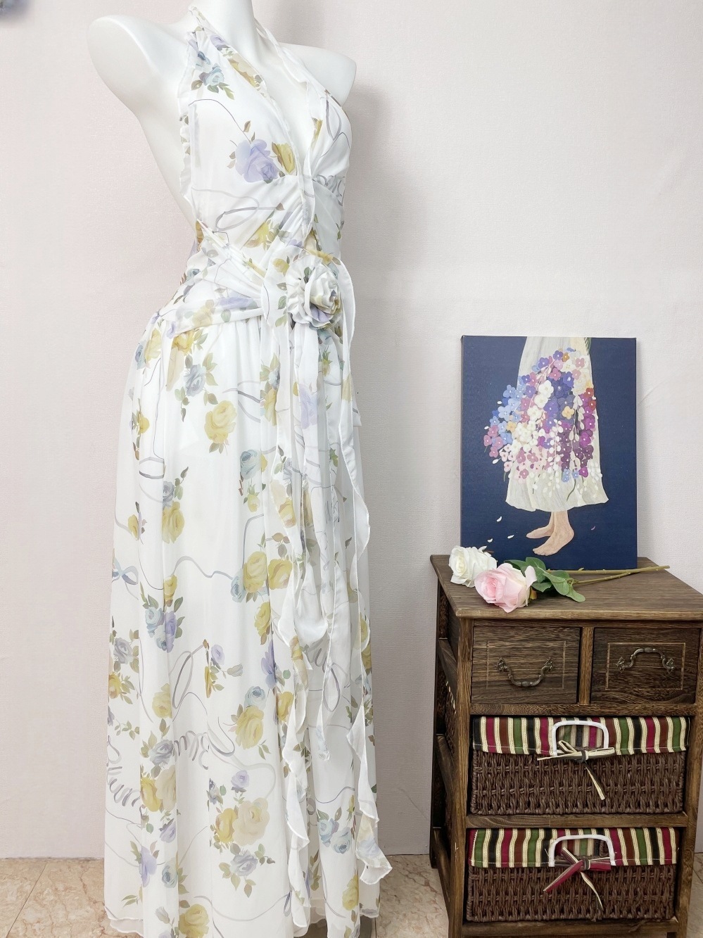 2025 summer niche elegant trend temperament backless dress women's V-neck flower pleated 3D flower long dress new designer dress