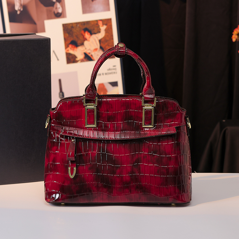 MKF designer bag free shipping Light luxury High quality casual fashion lady bag classic Serpentine versatile high-capacity shoulder handbag for woman