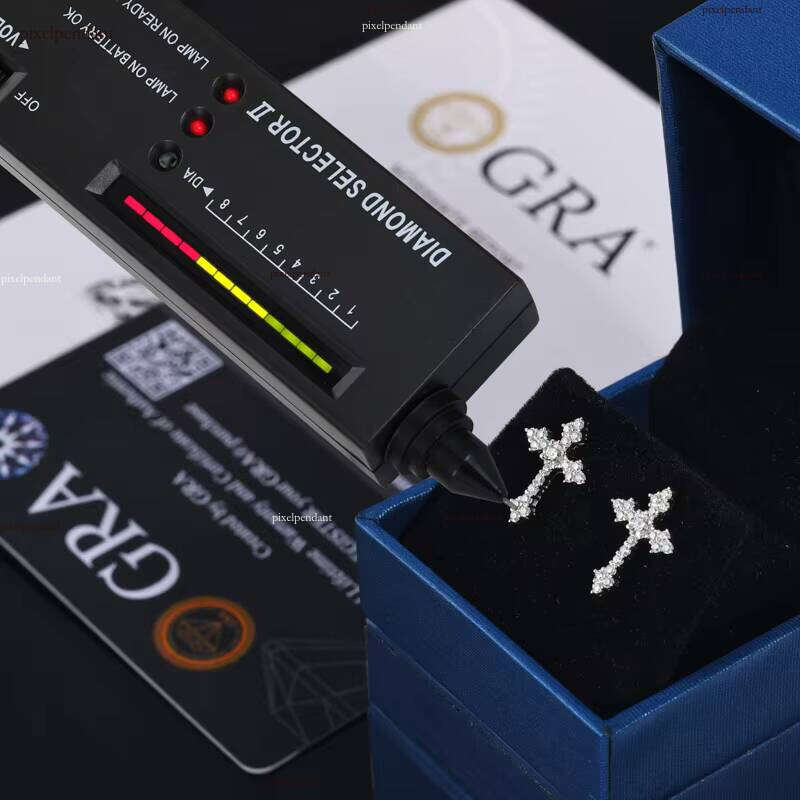 Men's and Women's Hip-Hop Jewelry New Release VVS Moissanite Iced Christian Cross Earrings Pure Sier Suitable for Weddings
