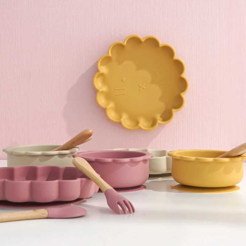 1set Childrens Tableware Kids Feeding Solid Food Non-Slip Bowl Waterproof Dishes Plates BPA Free Fork Spoon Dining Utensils X250806