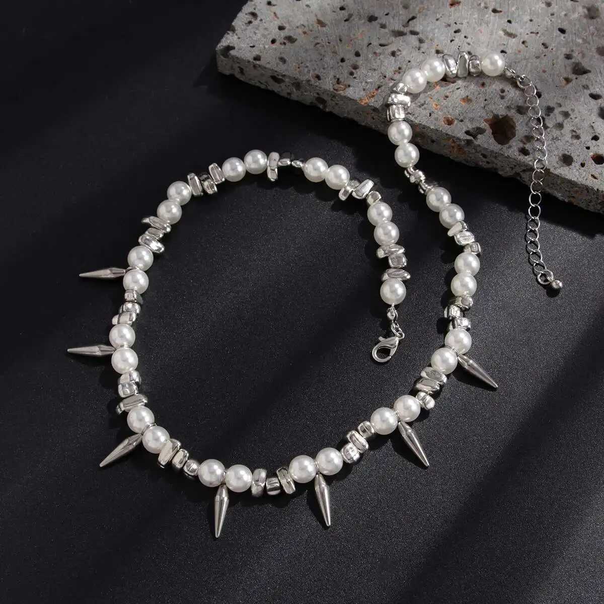 Ingemark Hip Hop Stainless Steel Imitation Pearl Chain Necklace for Men Trend 2025 Goth Rivet Pendant Choker Grunge Jewelry Gift Y250805