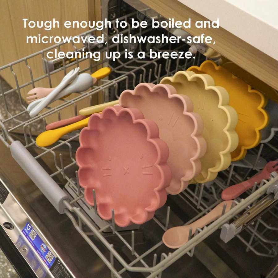 Color Kids Childrens Dishes Set Baby Silicone 3PC Feeding Set Kids Suction Bowl Dishes Plate Toddler Spoons Baby Accessories X250806